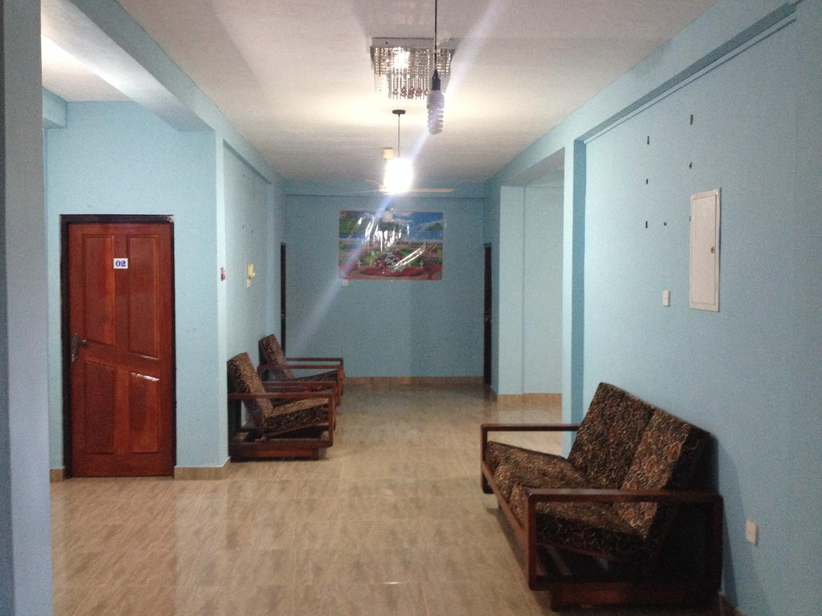 Hotel Blue Whale Джафна Екстер'єр фото